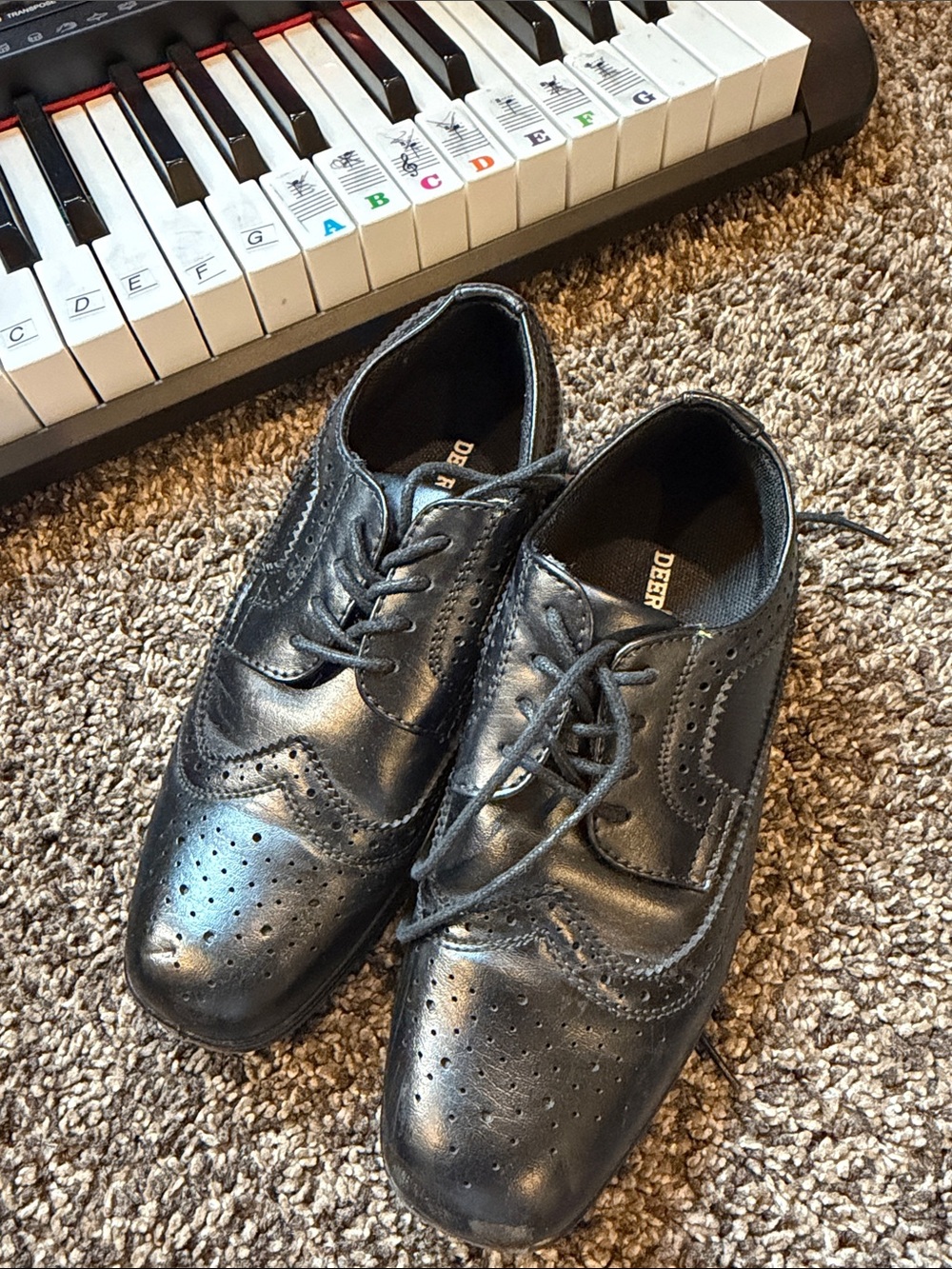 Deer Stags Black kids Brogue Oxford Dress Shoes- size 1.5